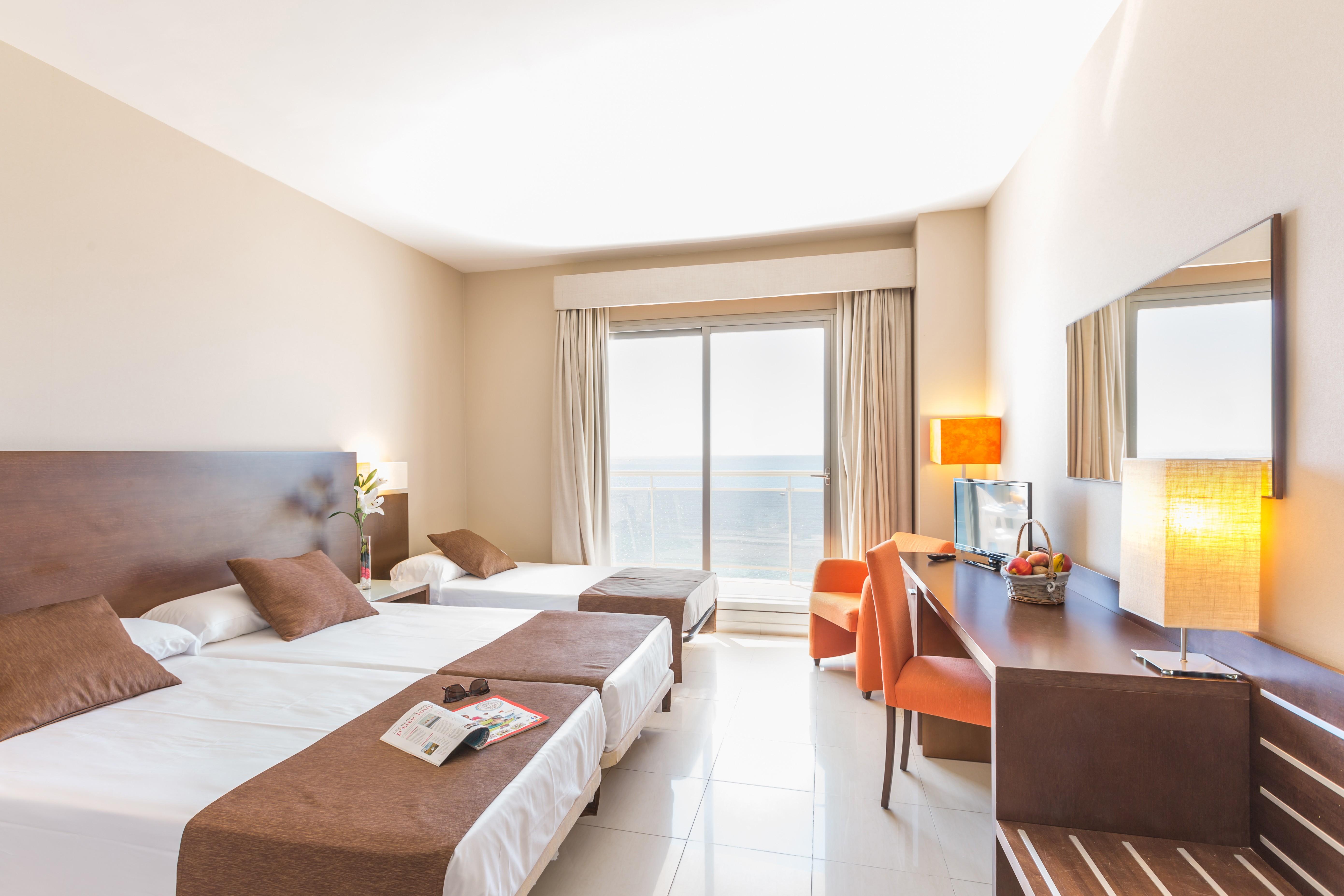 Hotel Bahia Calpe By Pierre & Vacances Bagian luar foto
